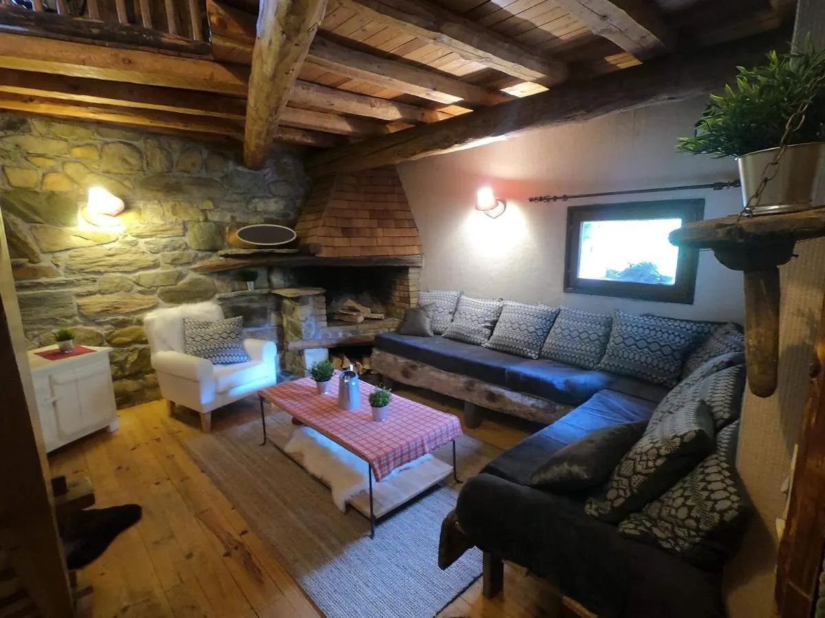 Namaste Hostel Tignes